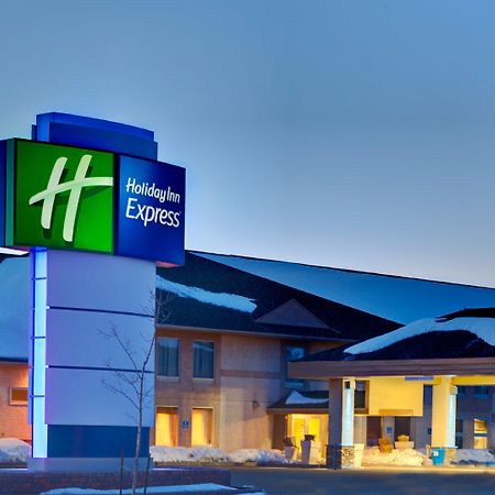 Holiday Inn Express Dryden By Ihg Экстерьер фото